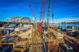 В Санкт-Петербурге началось возведение основных конструкций моста ШМСД